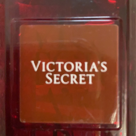Victoria’s Secret Bombshell Intense Perfume - Picture 3 of 5
